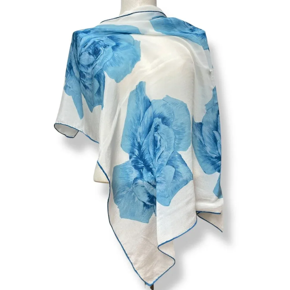 Vintage white scarf